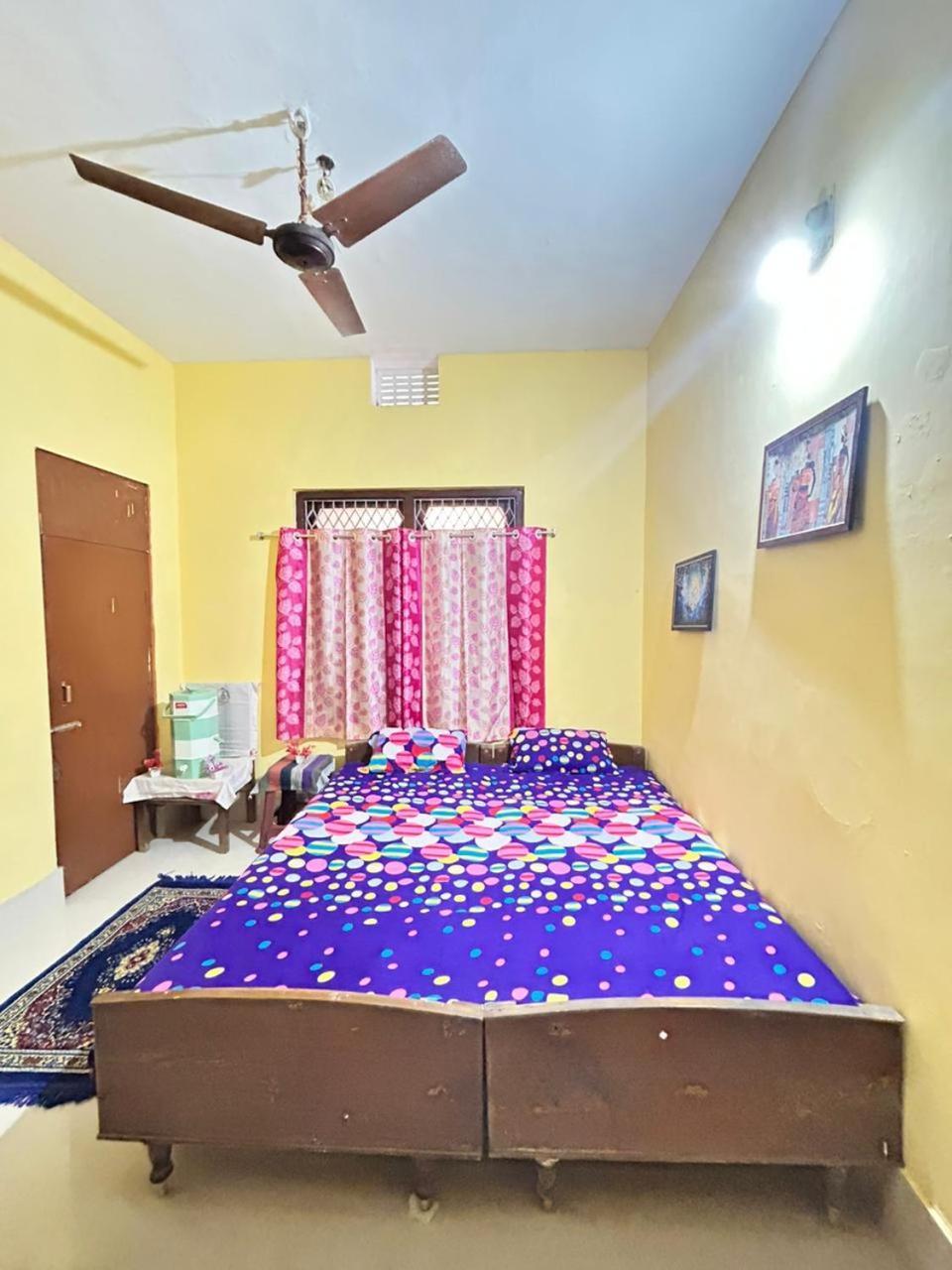 Shree Nivas Homestay Puri Kültér fotó